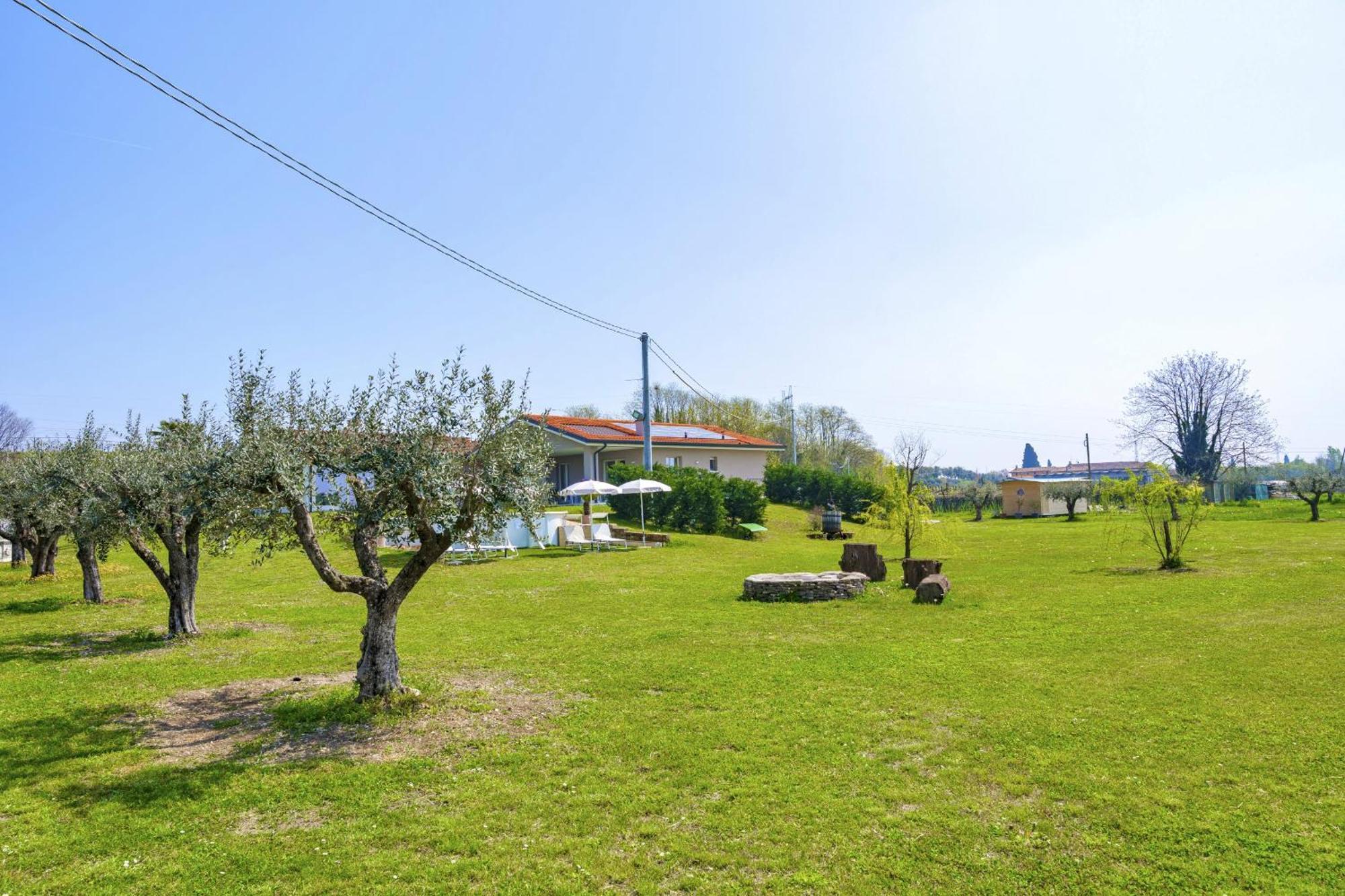 Lagobaldo Apartments - Regarda Travel Cola  Екстер'єр фото